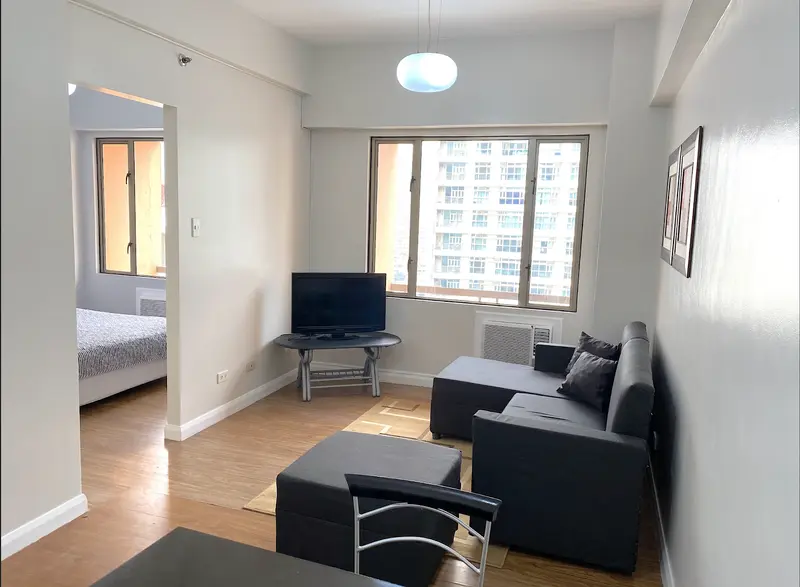 Greenbelt Parkplace 1베드룸 콘도 임대, 사진 2