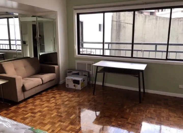 Studio · Perla Mansion