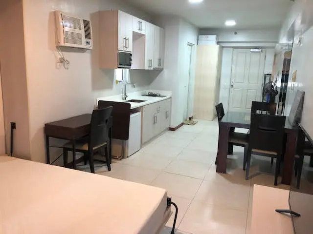 The Columns Legazpi Village 开间公寓出租，第 4 张照片