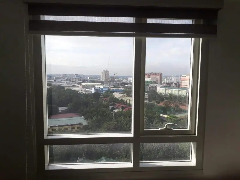 【賃貸】The Columns Legazpi Villageのスタジオタイプのコンドミニアム、写真4