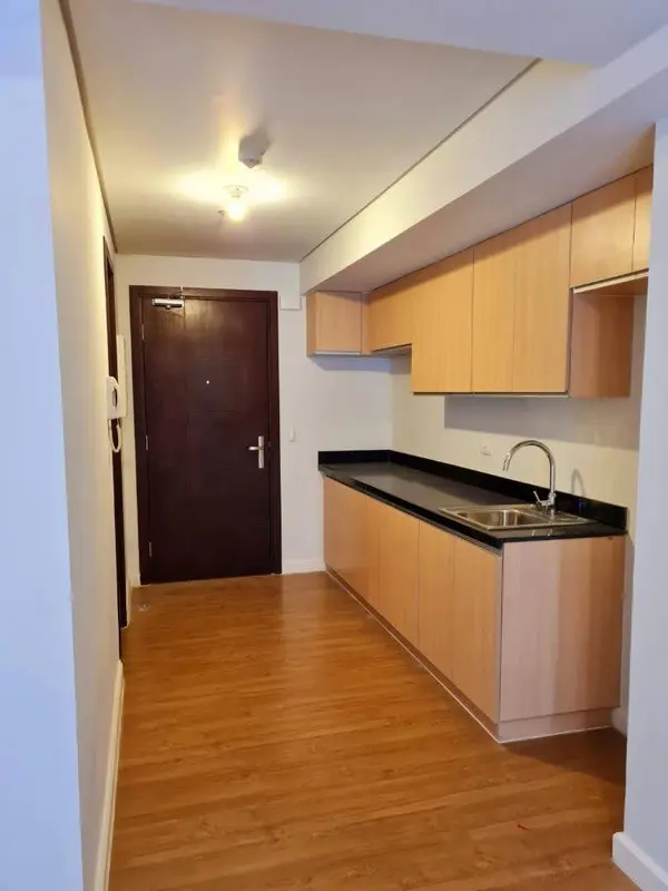 【賃貸】Verve Residencesのスタジオタイプのコンドミニアム、写真3