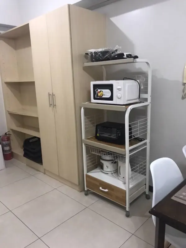 【賃貸】The Columns Legazpi Villageのスタジオタイプのコンドミニアム、写真4