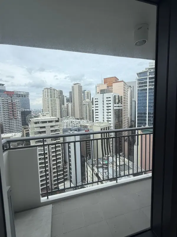 2 BR · Gentry Residences