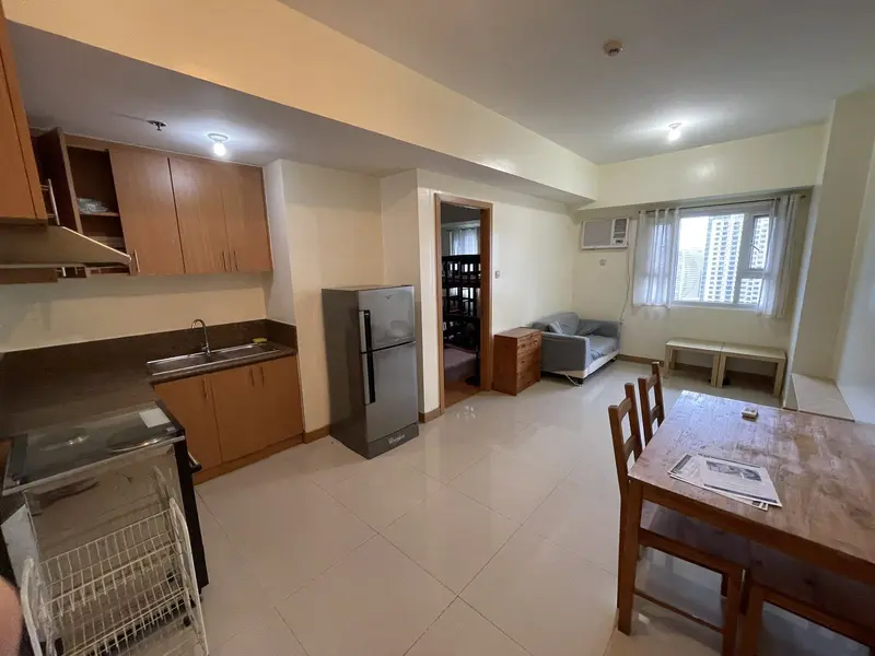1 BR · The Trion Towers
