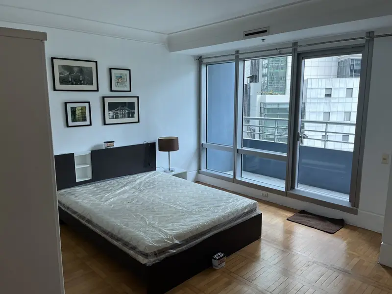 1 BR · One McKinley Place