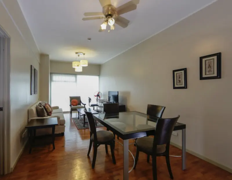 1 BR · One Legazpi Park