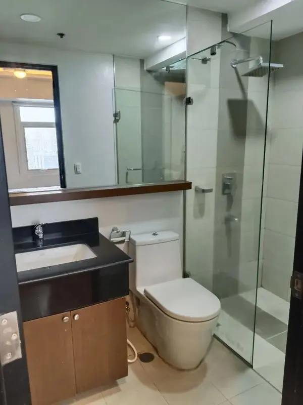 Meranti at Two Serendra 1베드룸 콘도 임대, 사진 3