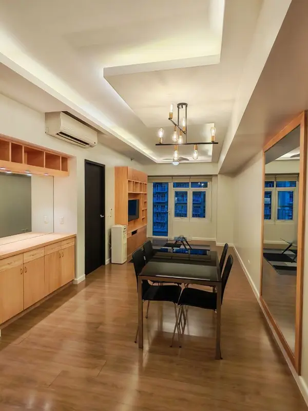 1 BR · Meranti at Two Serendra