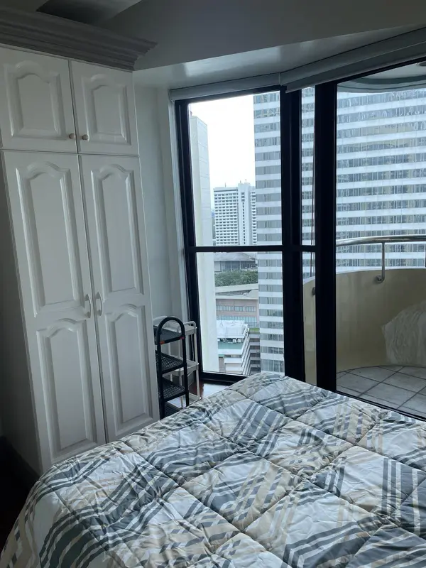 1 BR · Asian Mansion 2