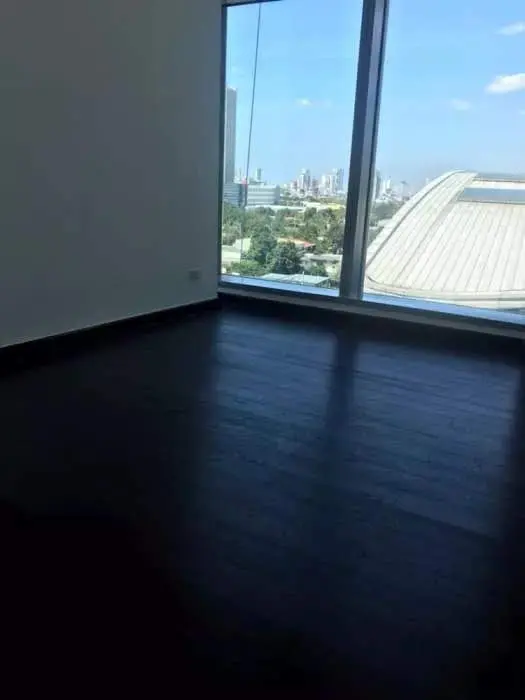 1 BR · Trump Tower