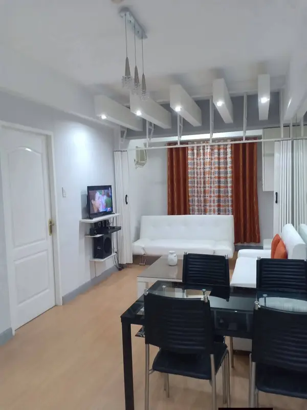 Forbeswood Heights 1베드룸 콘도 임대, 사진 1
