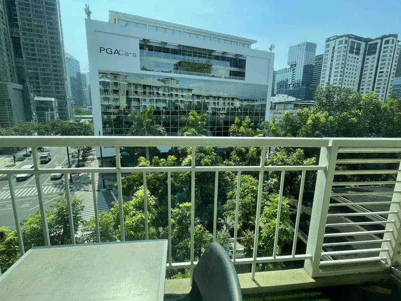 Almond at Two Serendra 1베드룸 콘도 임대, 사진 2