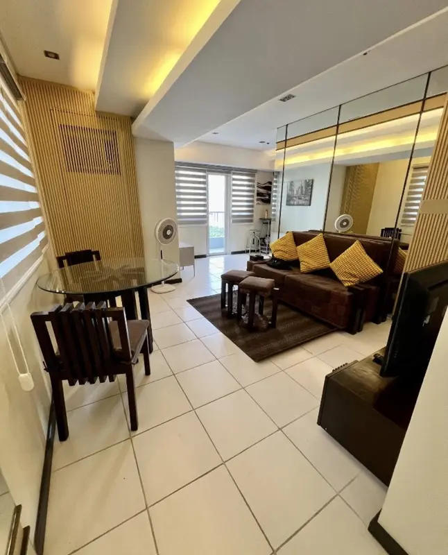 1 BR · The Columns Ayala Avenue