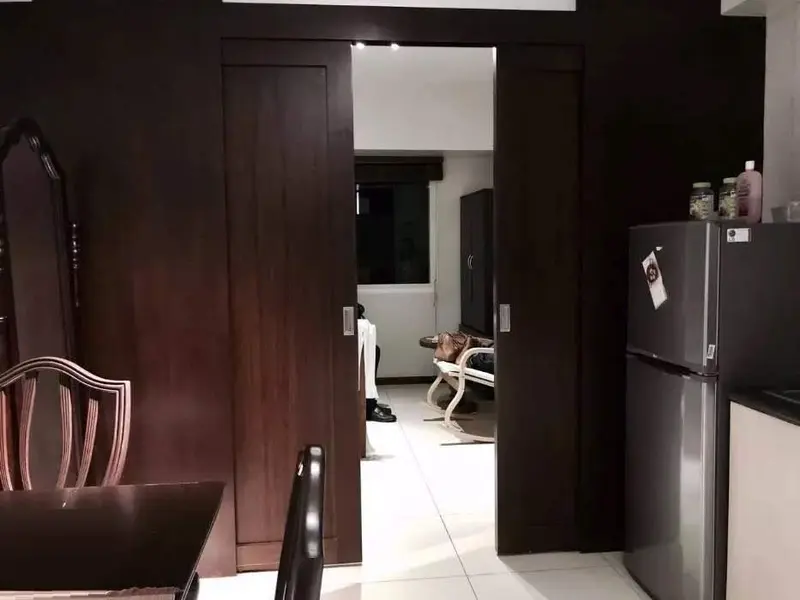1 BR · The Columns Legazpi Village