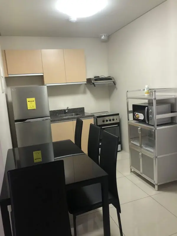 1 BR · Park West