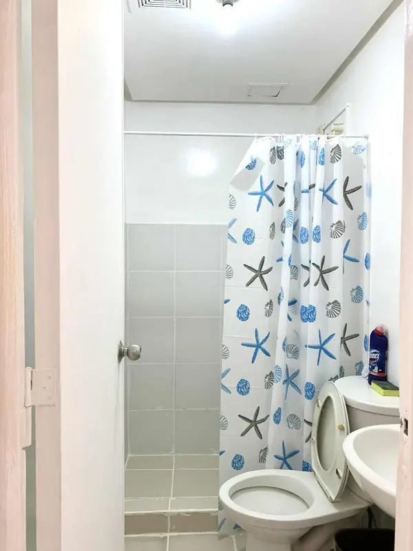 Avida Towers Makati West 开间公寓出租，第 3 张照片
