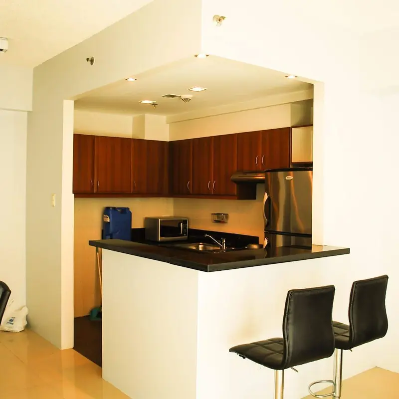 【賃貸】Greenbelt Chancellorの1ベッドルームのコンドミニアム、写真2