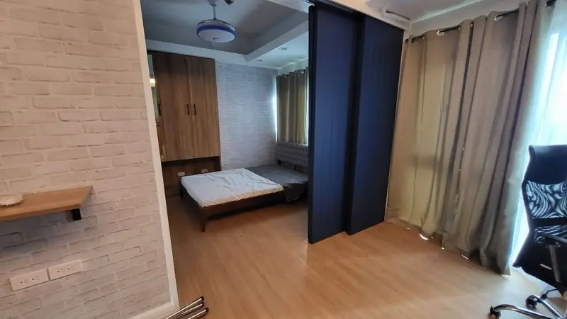 1 BR · Forbeswood Parklane