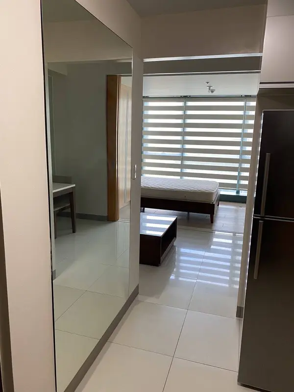 1 BR · One Uptown Residences
