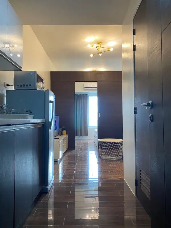 1 BR · Air Residences