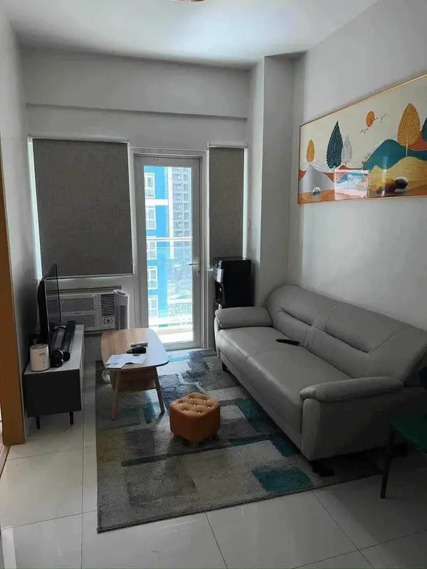 1 BR · Times Square West