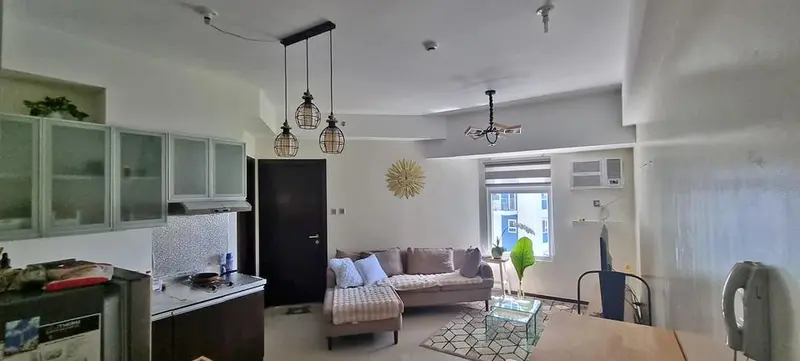 1 BR · The Trion Towers