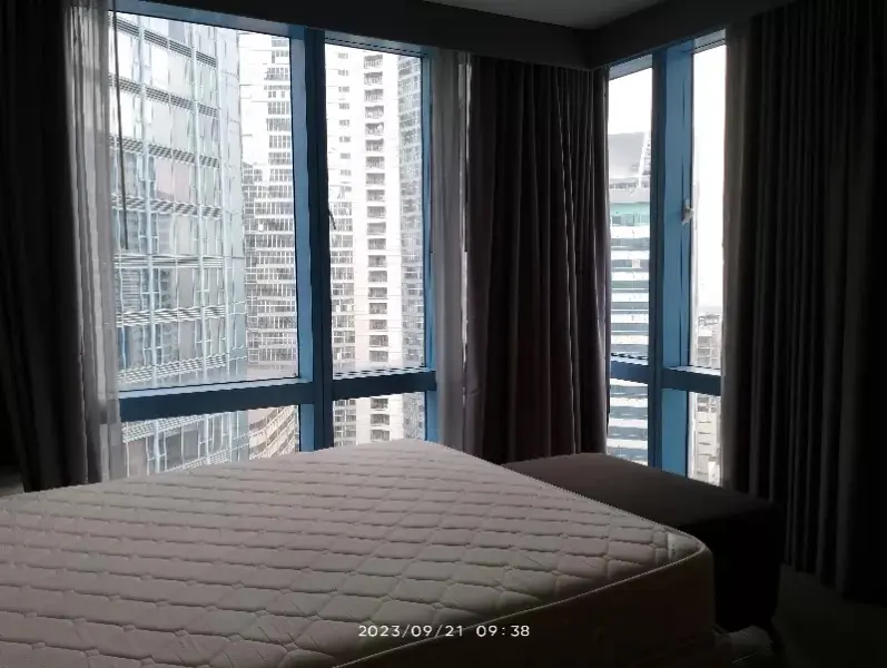 1 BR · Two Central
