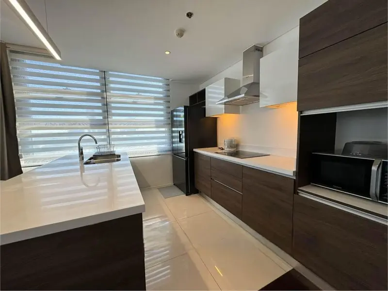 1 BR · Garden Towers