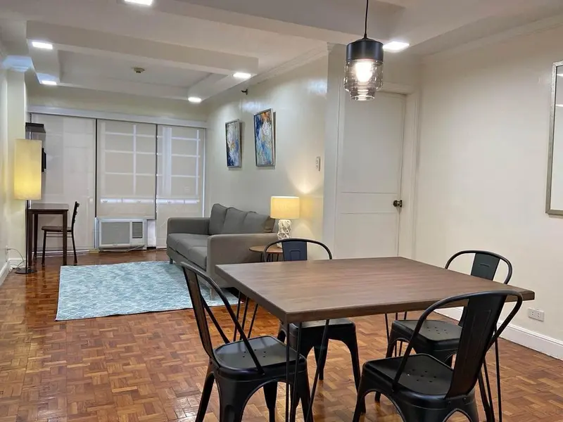 1 BR · La Maison