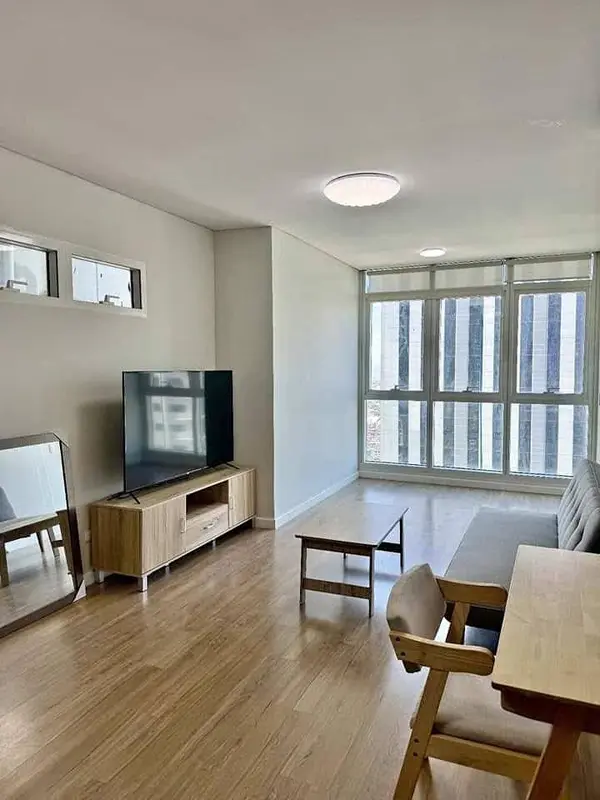 1 BR · Sequoia at Two Serendra
