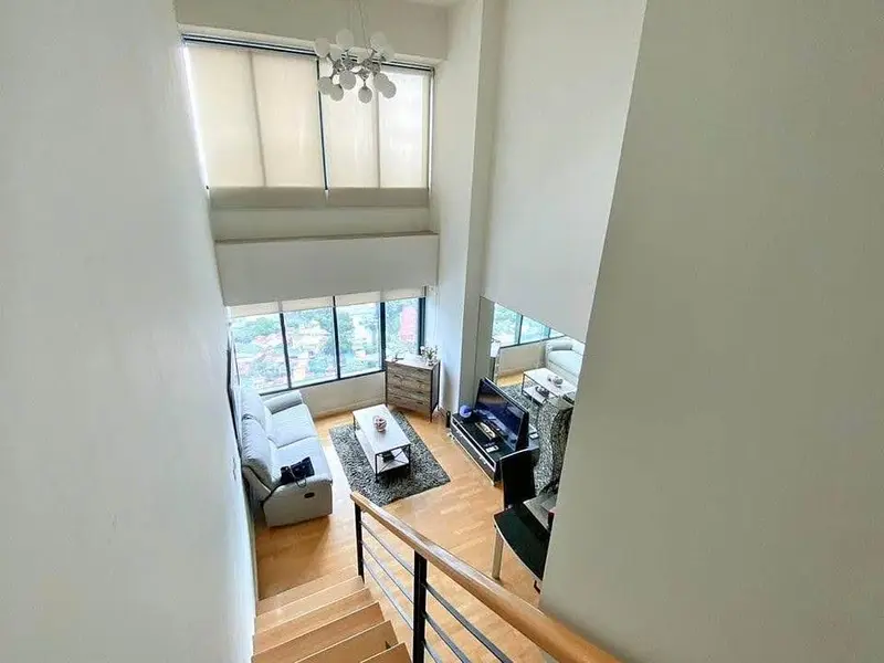 1 BR · One Rockwell