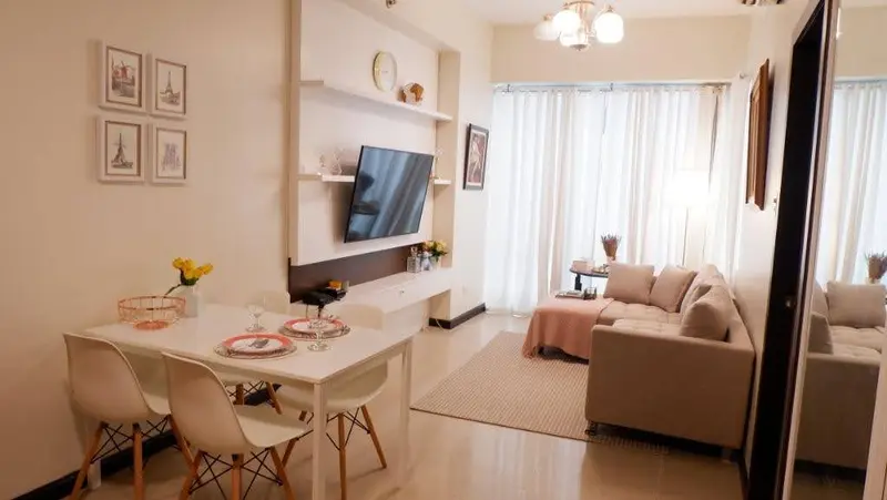 1 BR · Grand Hamptons