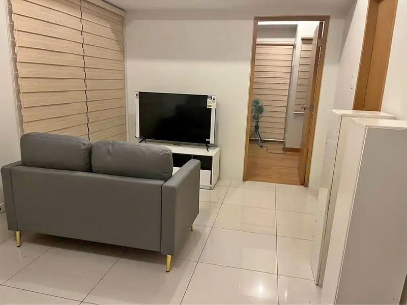 1 BR · Times Square West