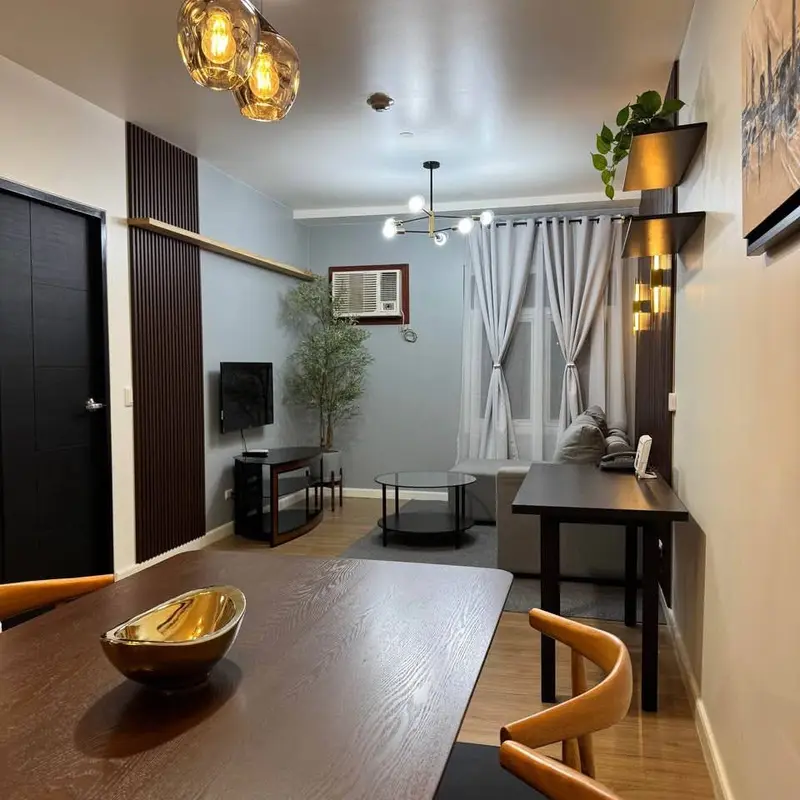 Meranti at Two Serendra 1베드룸 콘도 임대, 사진 2