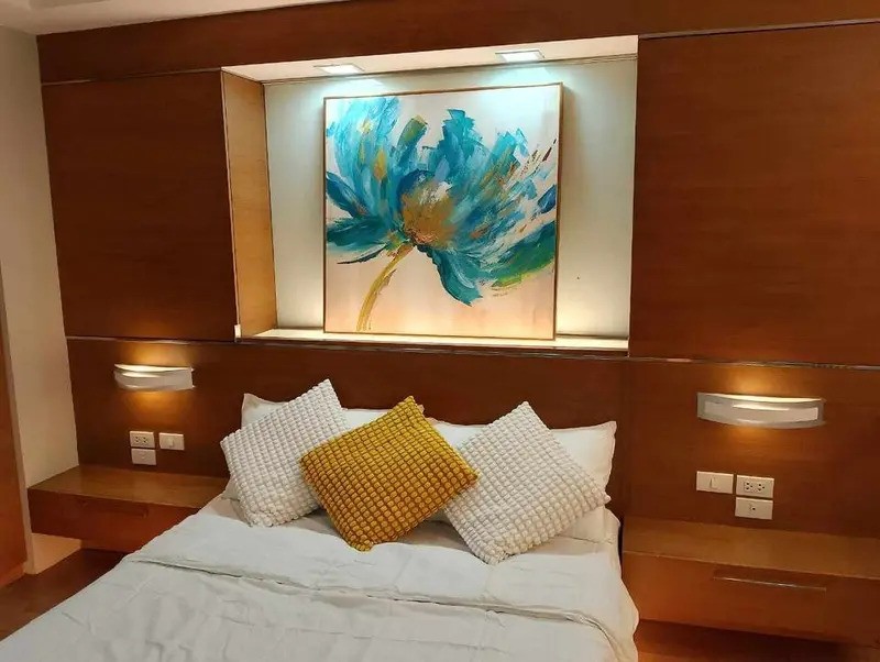1 BR · Two Serendra