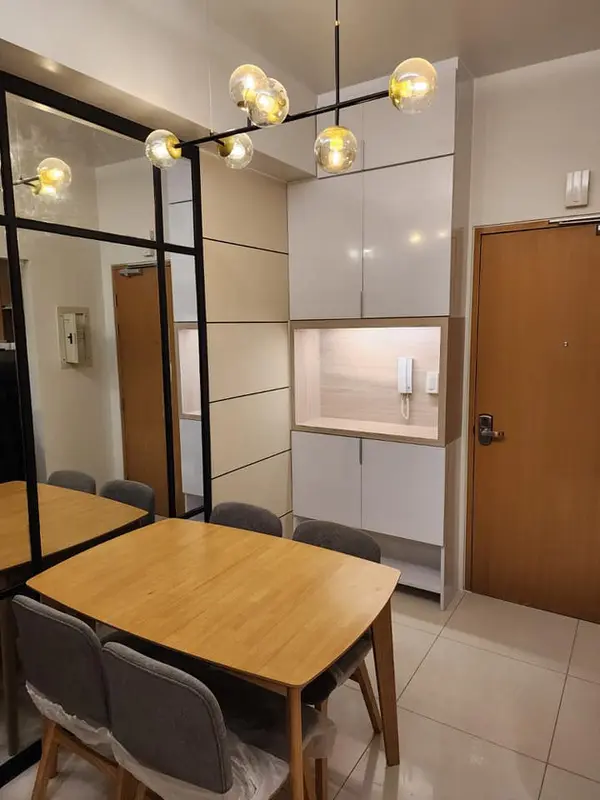1 BR · Times Square West