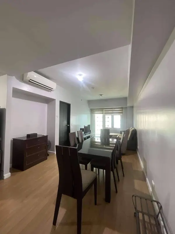 Meranti at Two Serendra 1베드룸 콘도 임대, 사진 3
