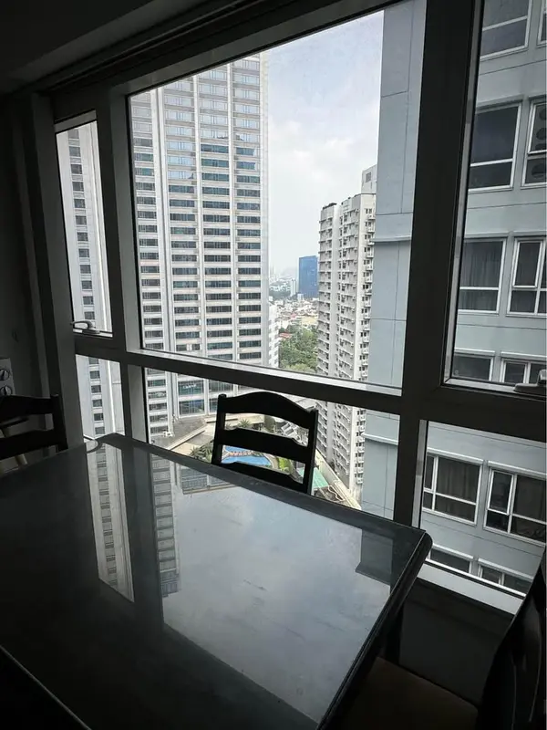 The Columns Ayala Avenue 1室公寓出租，第 4 张照片