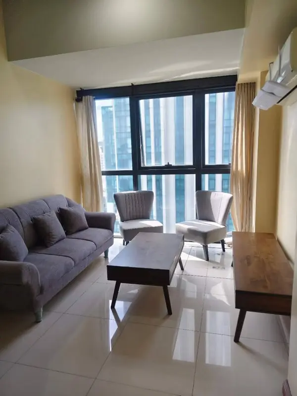 1 BR · Uptown Ritz Residence