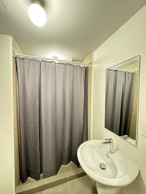 1 BR · The Rise Makati