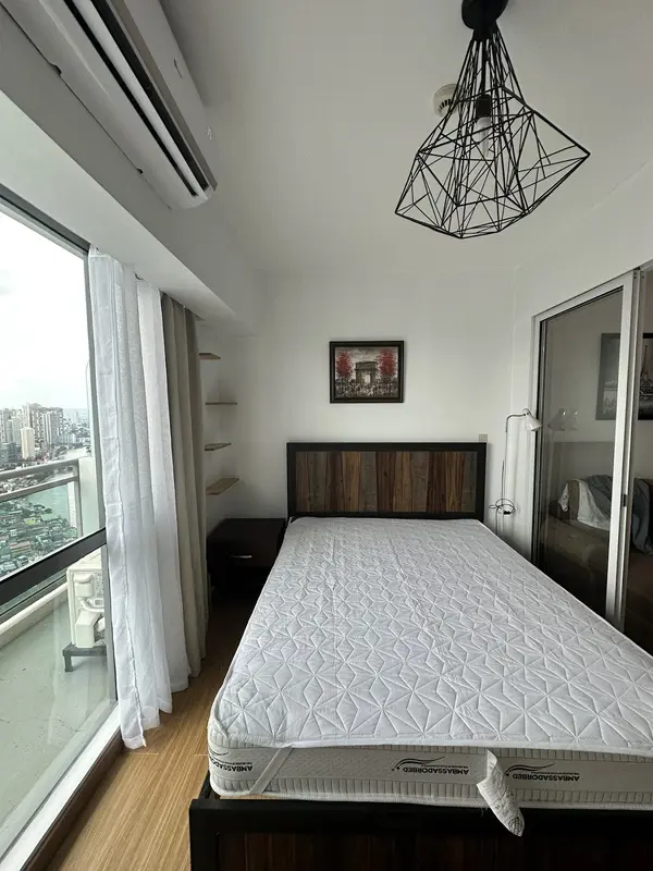 1 BR · Acqua Private Residences