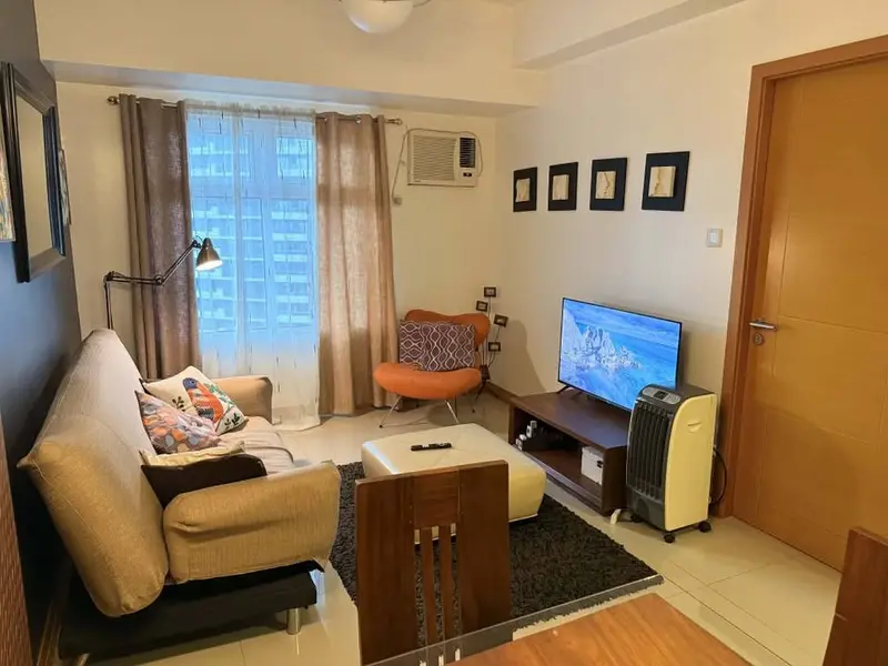 1 BR · The Trion Towers