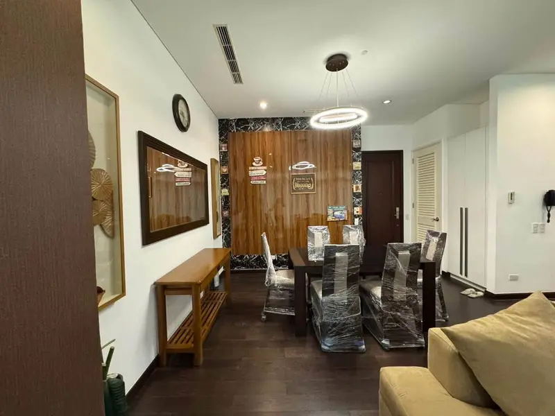 1 BR · Trump Tower