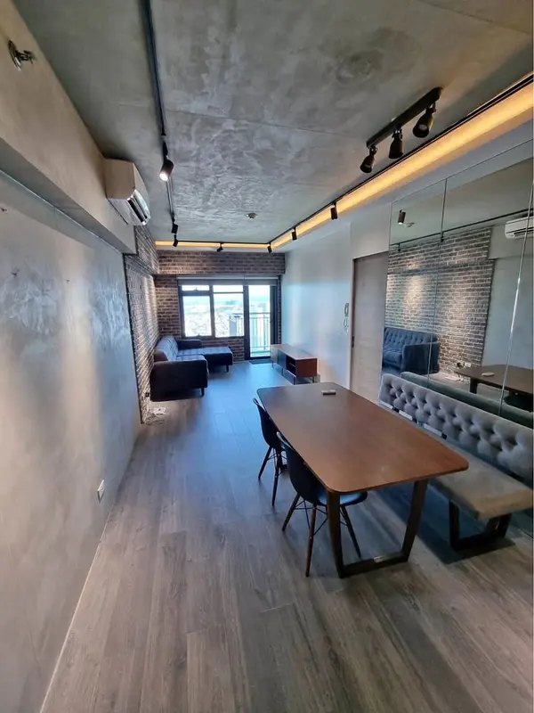 1 BR · Red Oak at Two Serendra