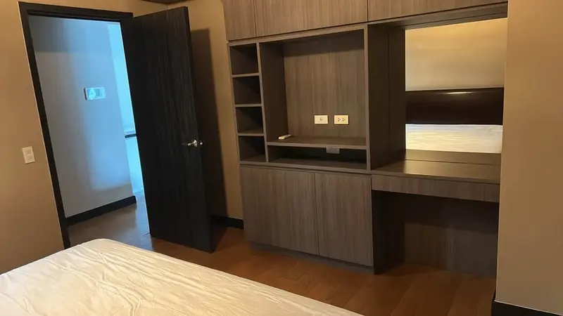 【賃貸】West Tower at One Serendraの1ベッドルームのコンドミニアム、写真3