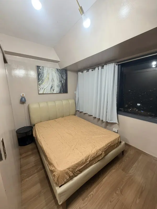 1 BR · The Rise Makati
