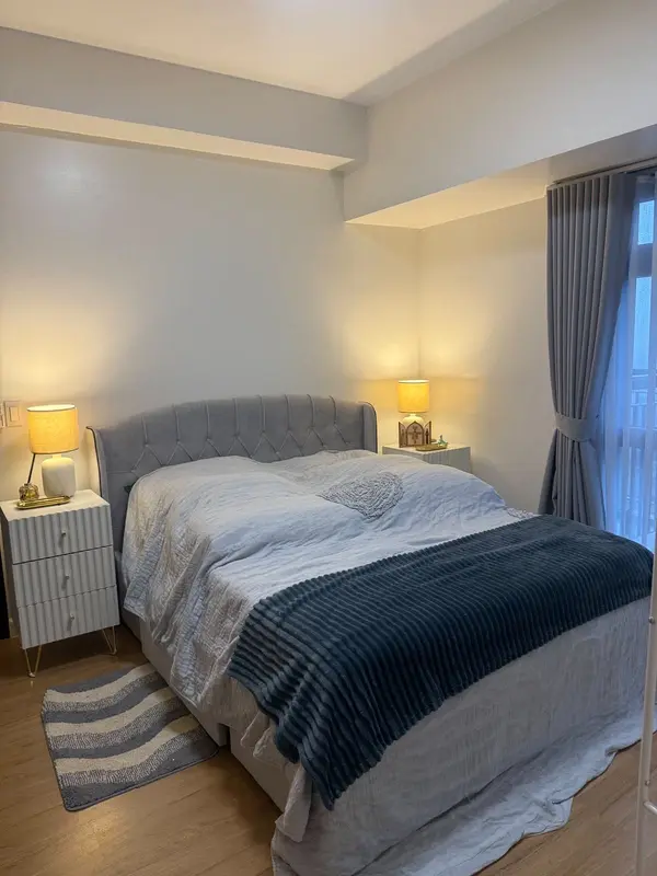 1 BR · Park Triangle Residences