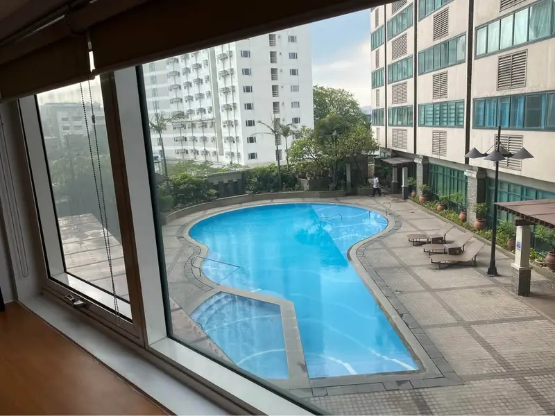 1 BR · Lee Gardens