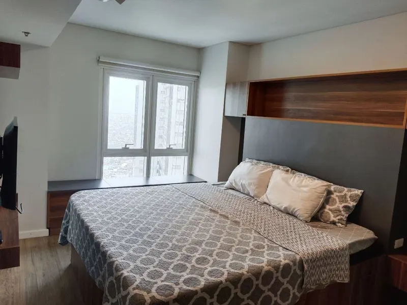 1 BR · Sequoia at Two Serendra