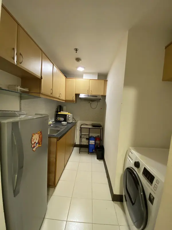 1 BR · Greenbelt Parkplace